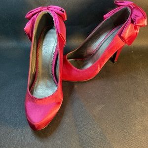 Charles Albert satin high heel shoes